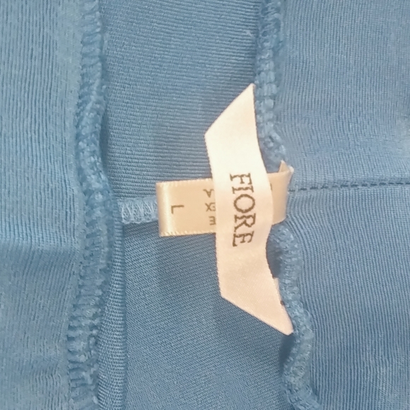 🐚Womans 3/4 sleeve top with skirt, set is XLarge top, Large Skirt ,Blue - Picture 5 of 8